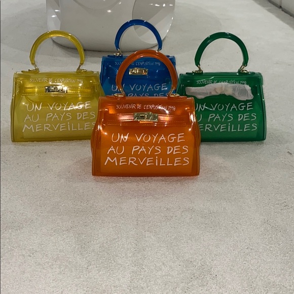 NWT Wonderland Jelly Bag - Picture 3 of 6